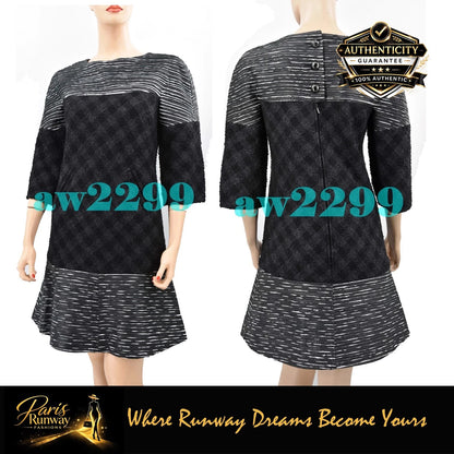 Chanel 13A 2013 $7,100 New Most Wanted Tweed CC Logo Runway Dress FR 38