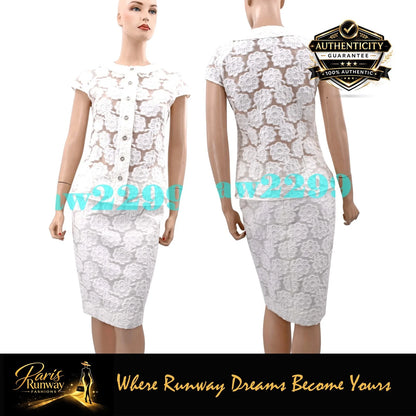 CHANEL 09C 2009 NEW CAMELLIA CC LOGO 2-PIECE JACKET & SKIRT SUIT FR 36 OFF-WHITE
