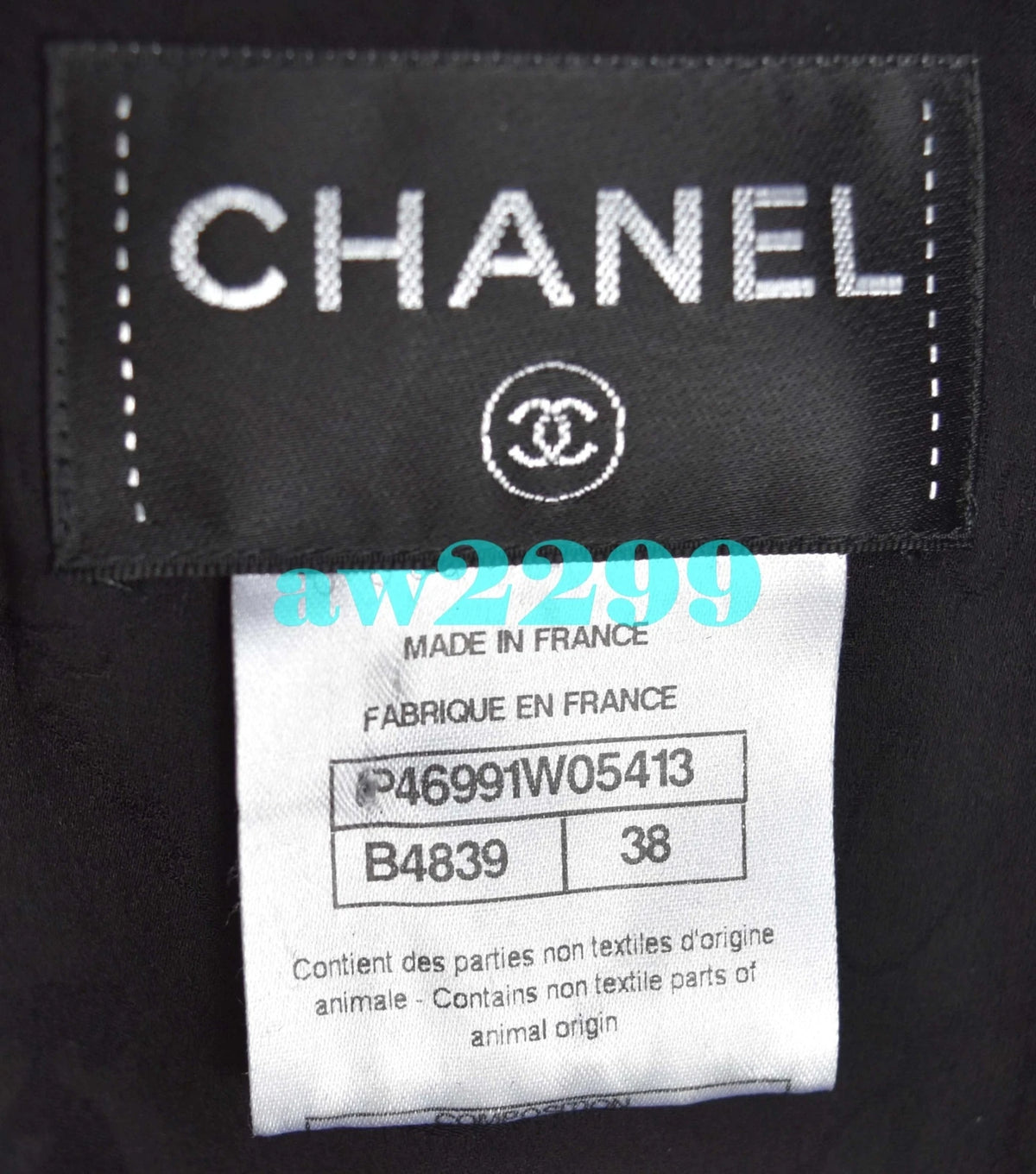 Chanel 13A 2013 $7,100 New Most Wanted Tweed CC Logo Runway Dress FR 38