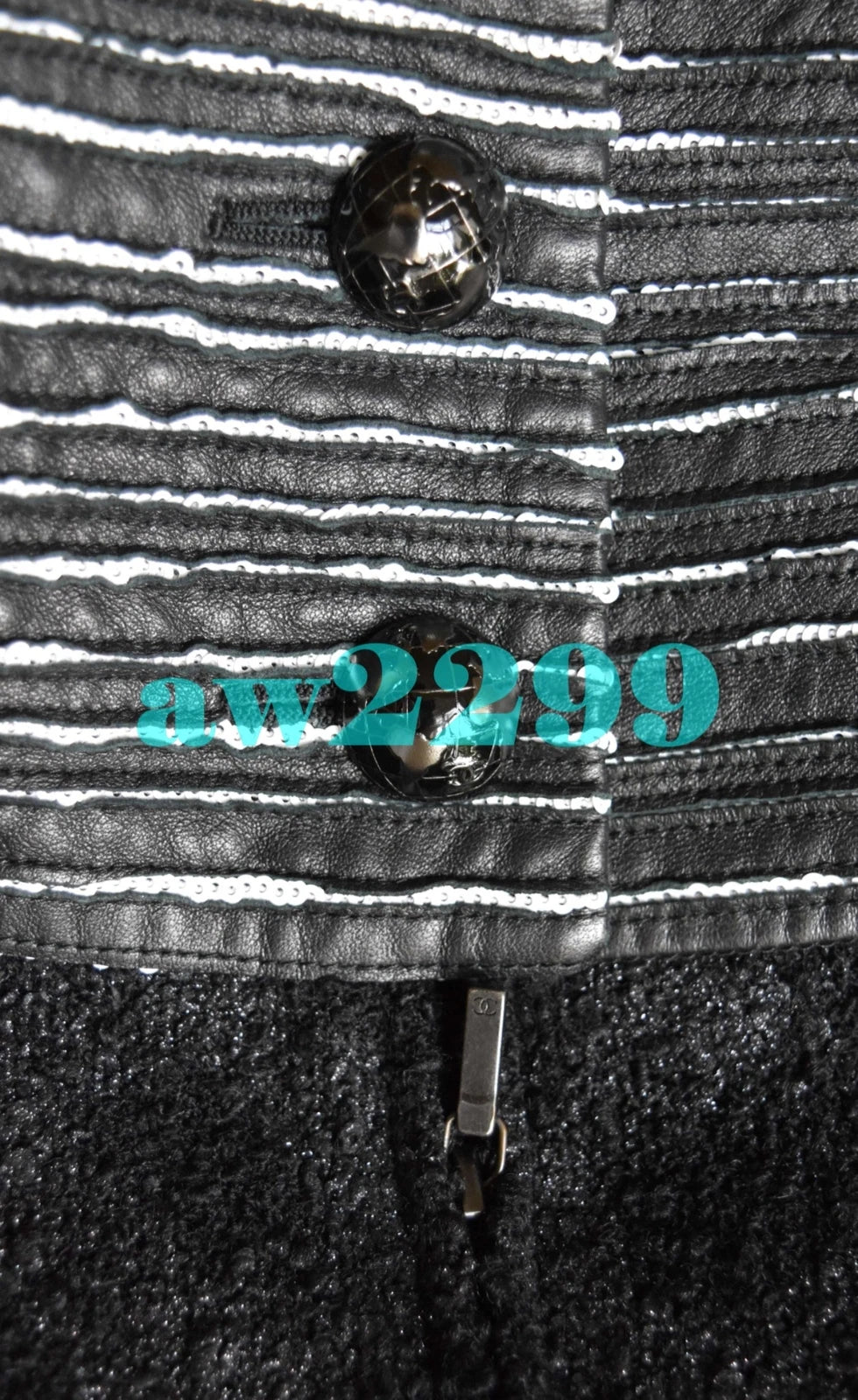 Chanel 13A 2013 $7,100 New Most Wanted Tweed CC Logo Runway Dress FR 38